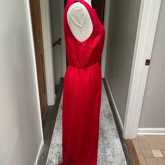 Gryphon red silk dress with short underskirt. Divine - Picture 7 of 8